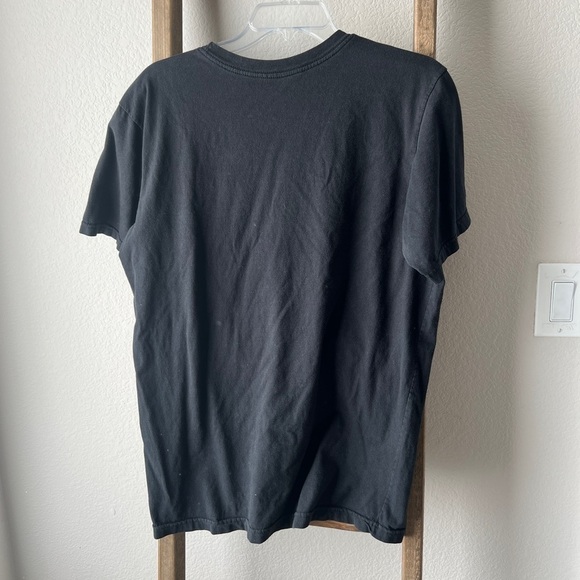 RVCA - black tee size L - Picture 2 of 3